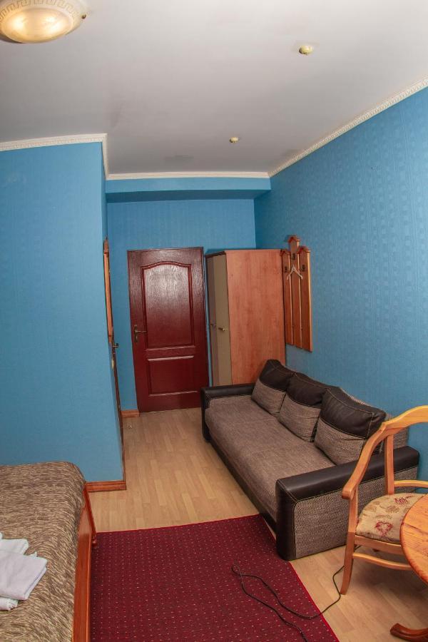 Riga Well Hotel Bagian luar foto